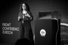 Olga Skurativska on stage at Front Conference 2021