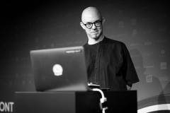 Nik Bärtsch on stage at Front Conference 2021