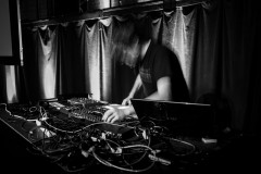 Tobi Lessnow aka Baldover in action at beyond tellerrand 2021 in Düsseldorf