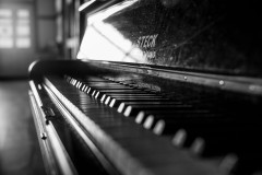 A piano