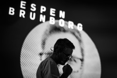Espen Brunborg getting ready for his talk at beyond tellerrand Berlin 2022