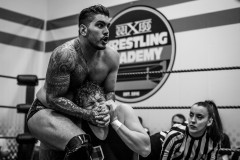 Shaqiri vs. Joel Vox at a wXw Academy live event