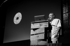 Eike König on stage at beyond tellerrand 2023 in Düsseldorf