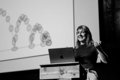 Cassie Evans on stage at beyond tellerrand 2023 in Düsseldorf
